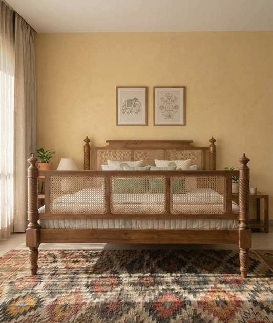 Tashi Poster Bed front view 