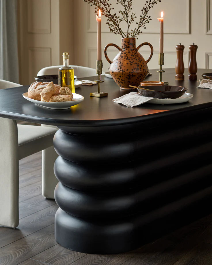 Tisbury 8 Seater Dining Table