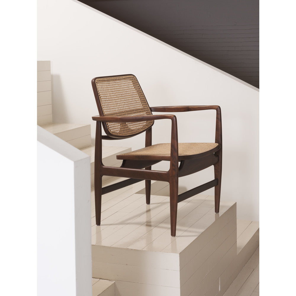 Tracy Lounge Armchair - Lakkadhaara