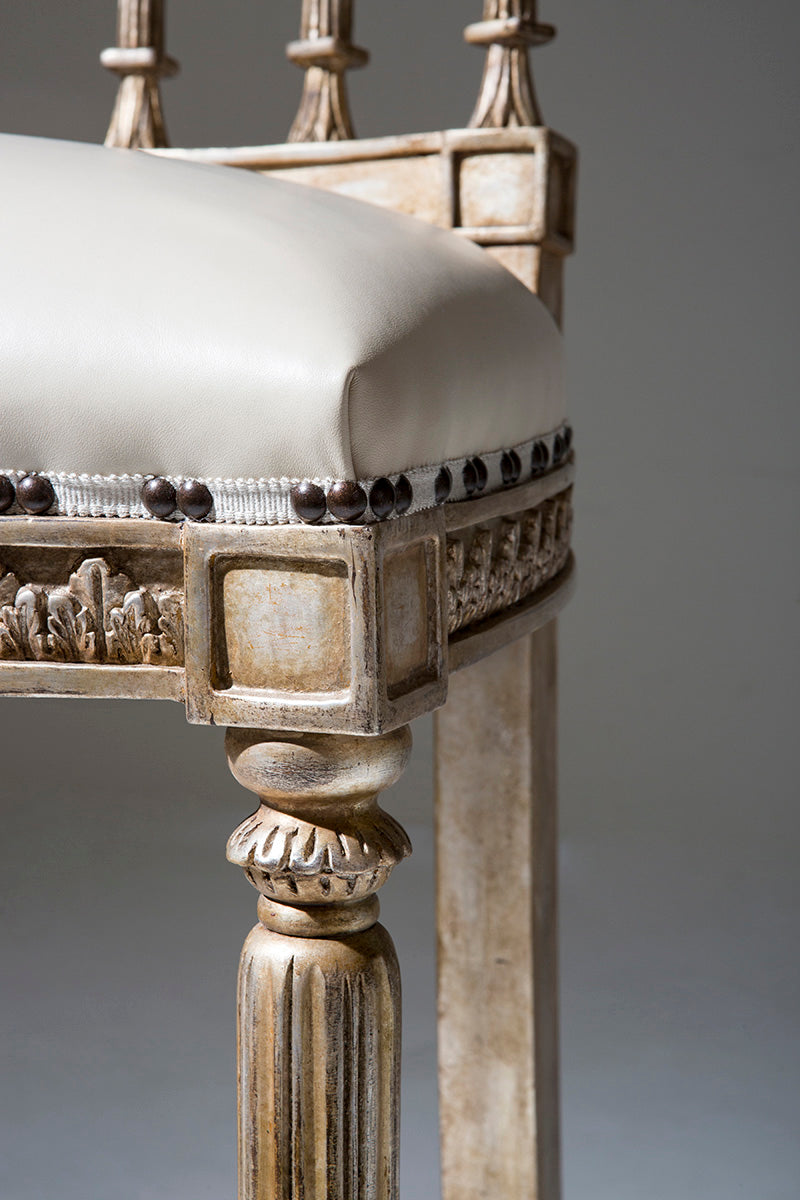 Viceroy Bar Chair - Lakkadhaara
