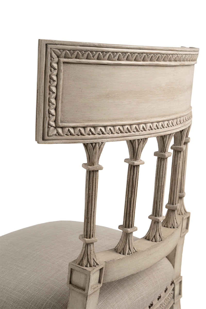 Viceroy Chair - Lakkadhaara