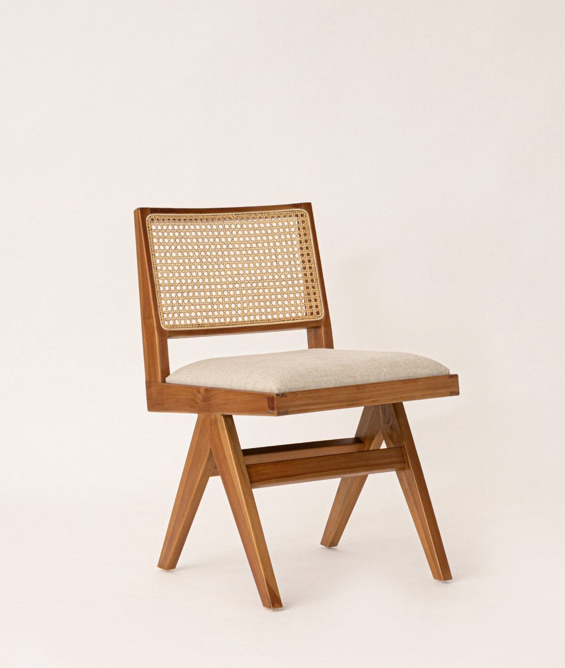 Washington Rattan Dining Chair - Lakkadhaara
