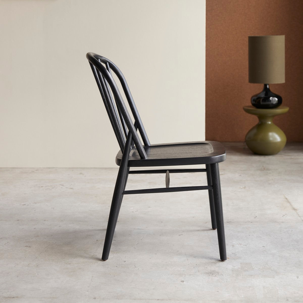 Zoho Chair - Lakkadhaara