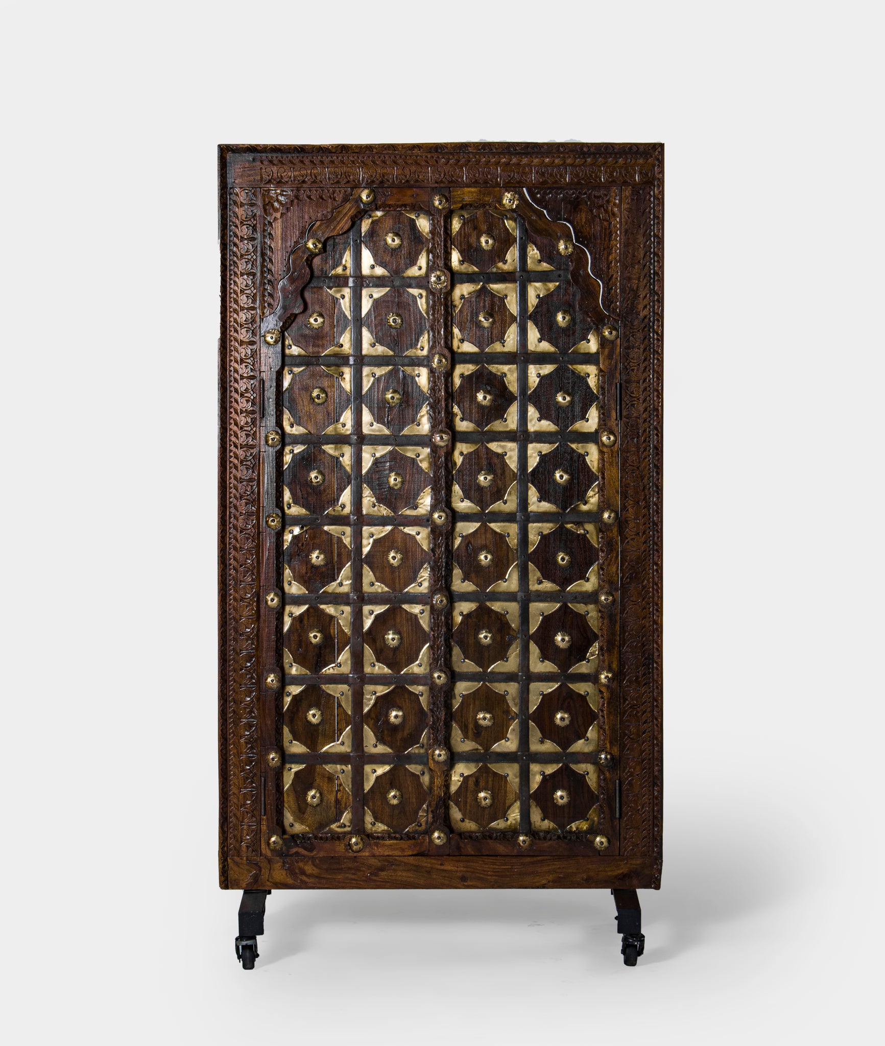 Aatish Carved Door - Lakkadhaara