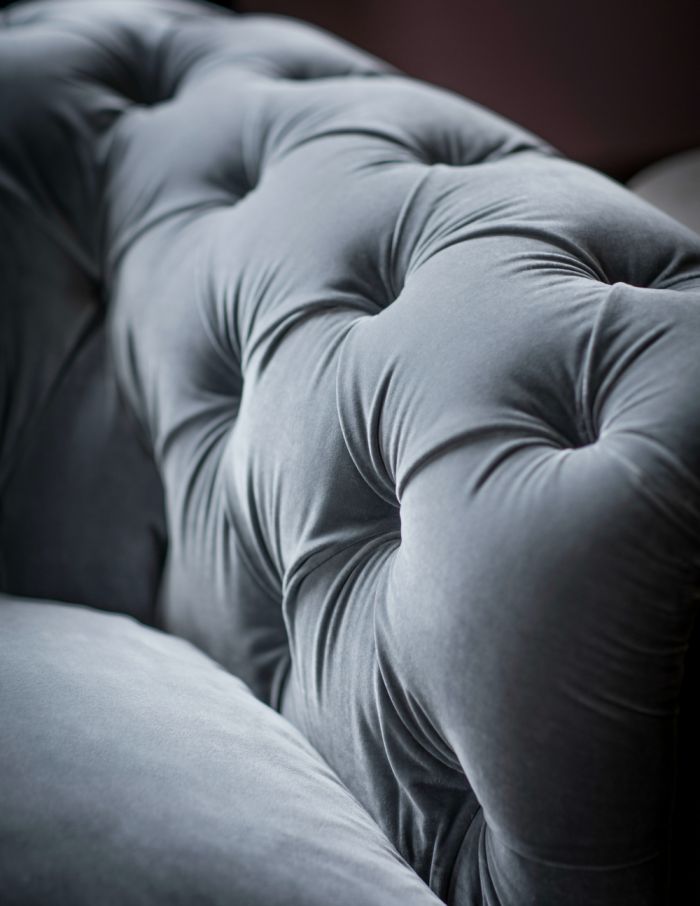 Adonis Chesterfield Sofa - Lakkadhaara