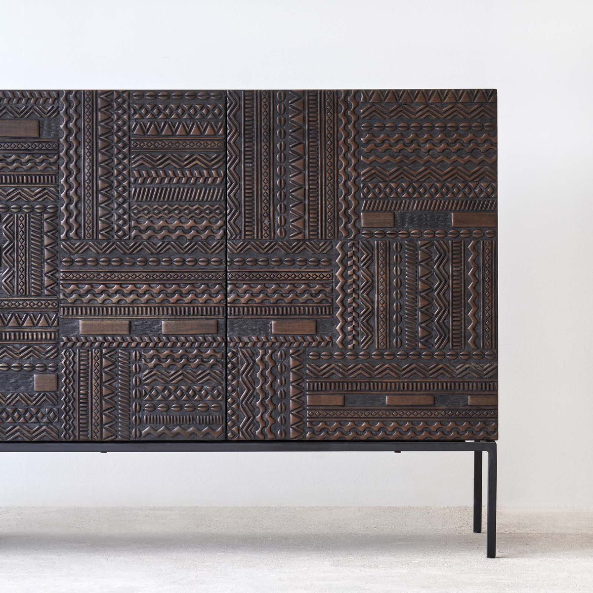 Ancestors Sideboard - Lakkadhaara