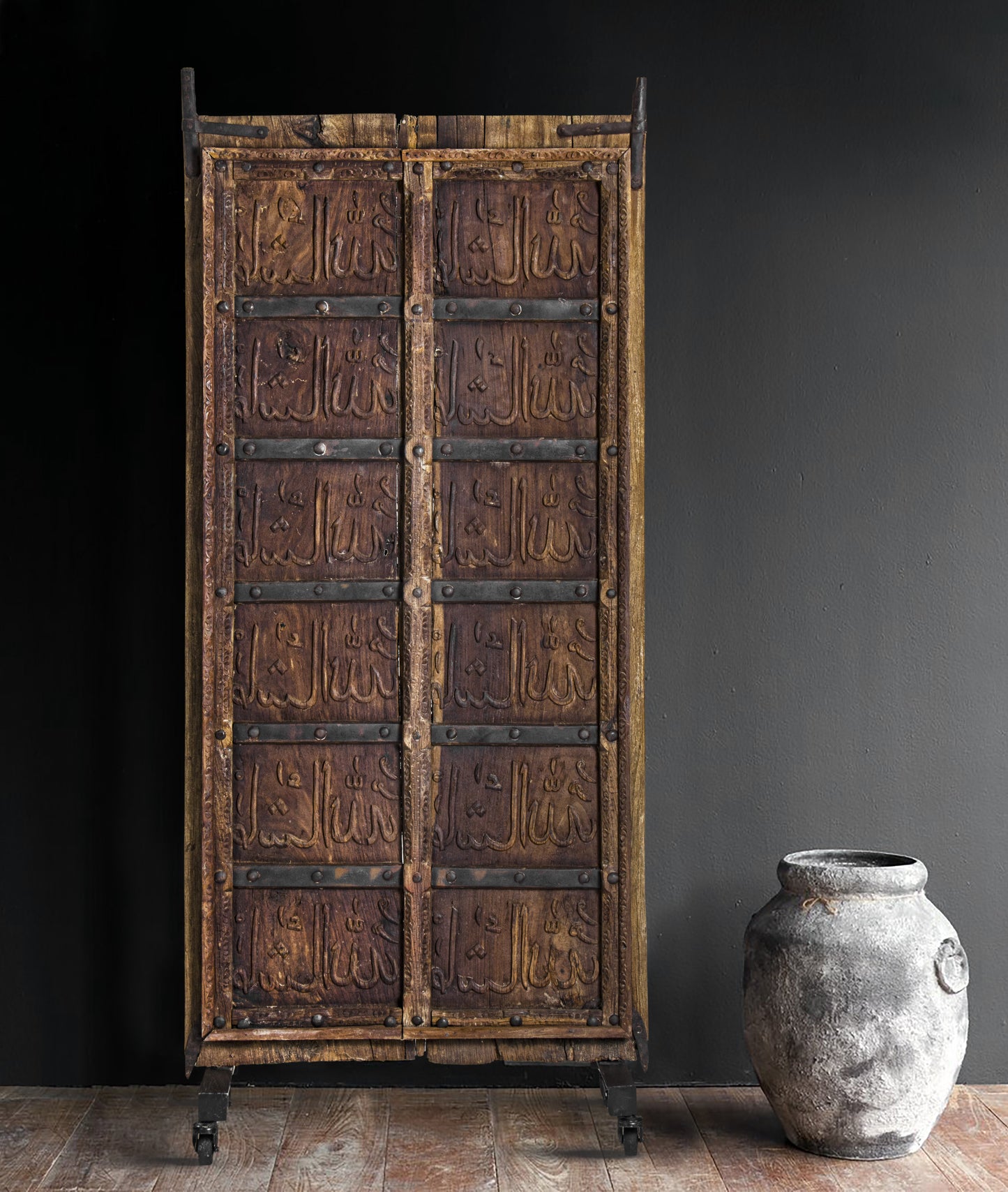 Ancient Hand Carved Marwari Door - Lakkadhaara
