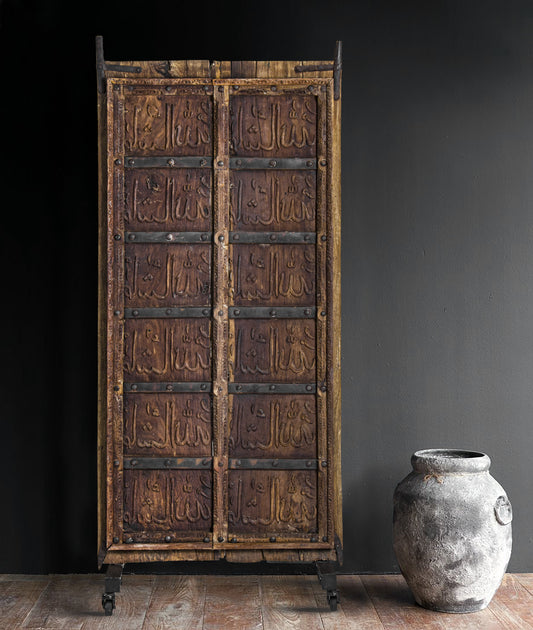 Ancient Hand Carved Marwari Door - Lakkadhaara