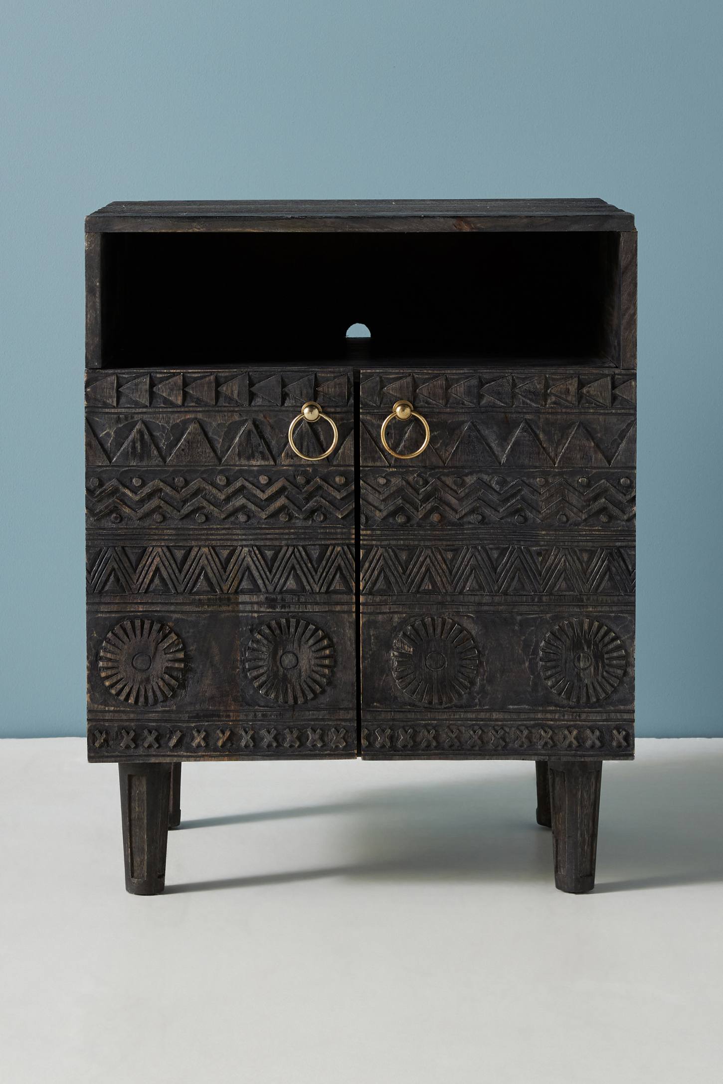 Apollo Carved Mango Wood Bed Side - Lakkadhaara