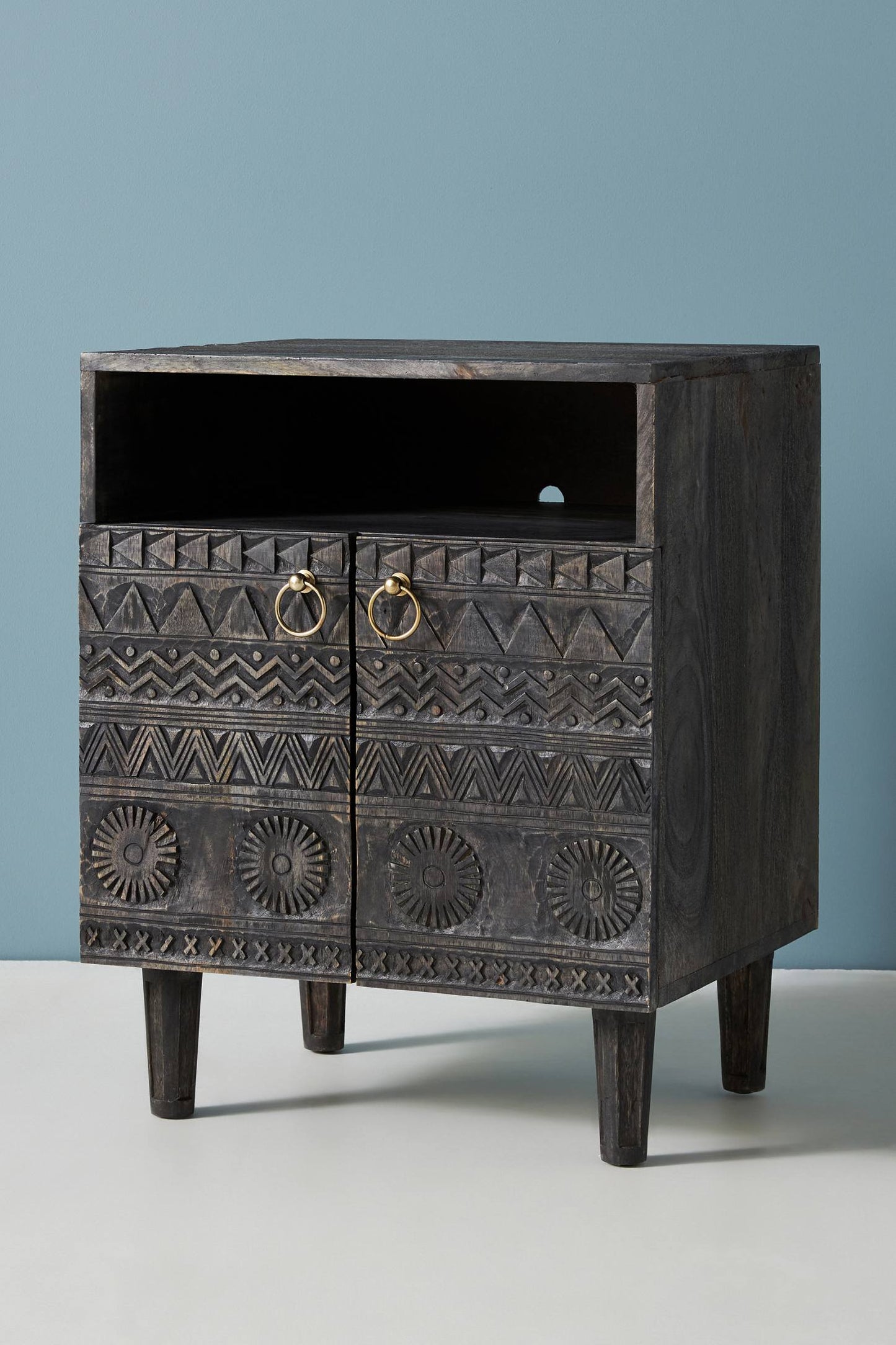 Apollo Carved Mango Wood Bed Side - Lakkadhaara