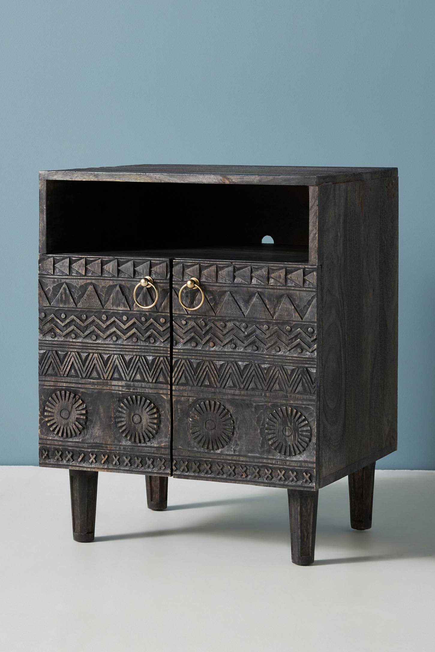 Apollo Carved Mango Wood Bed Side - Lakkadhaara