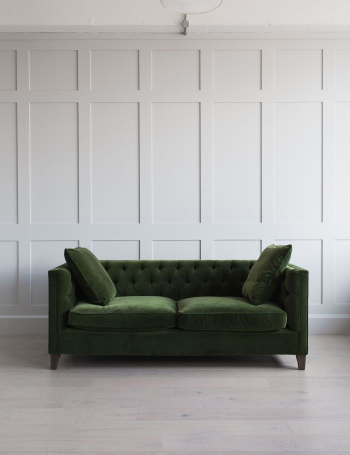 Argus Button-and-Stud Sofa - Lakkadhaara