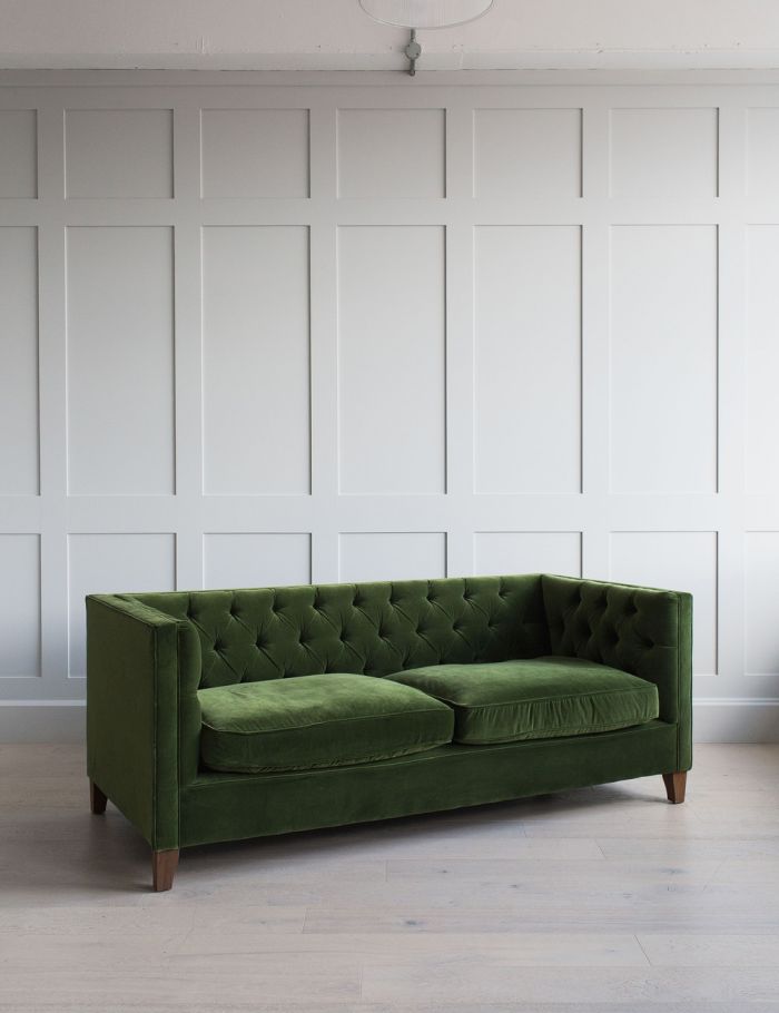 Argus Button-and-Stud Sofa - Lakkadhaara