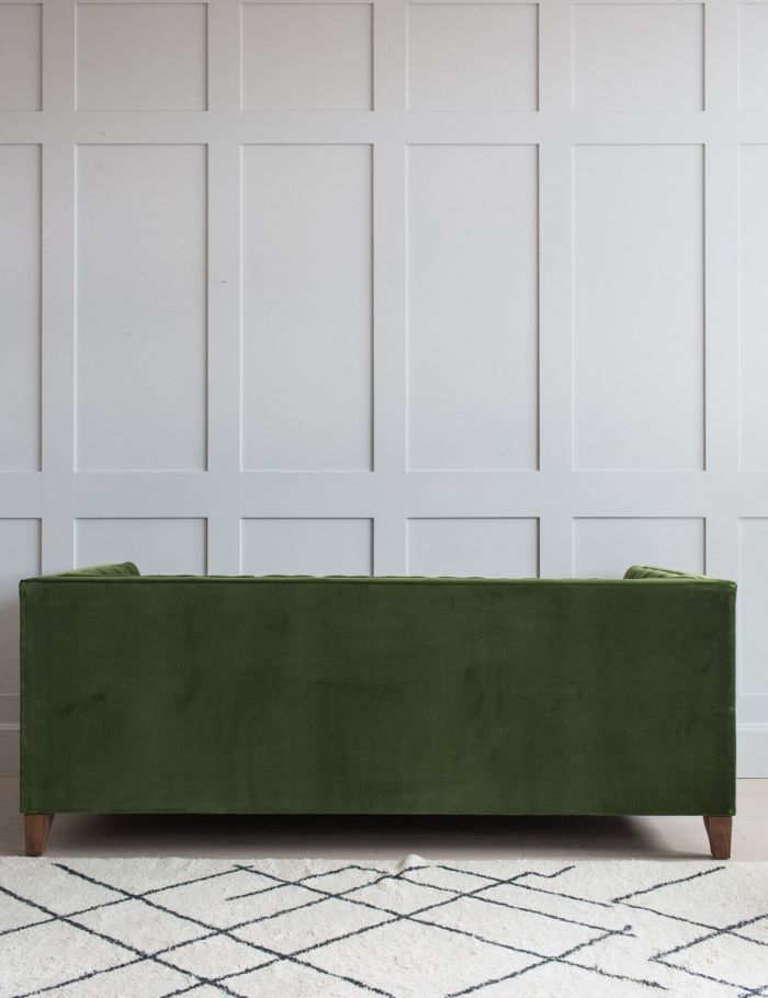 Argus Button-and-Stud Sofa - Lakkadhaara