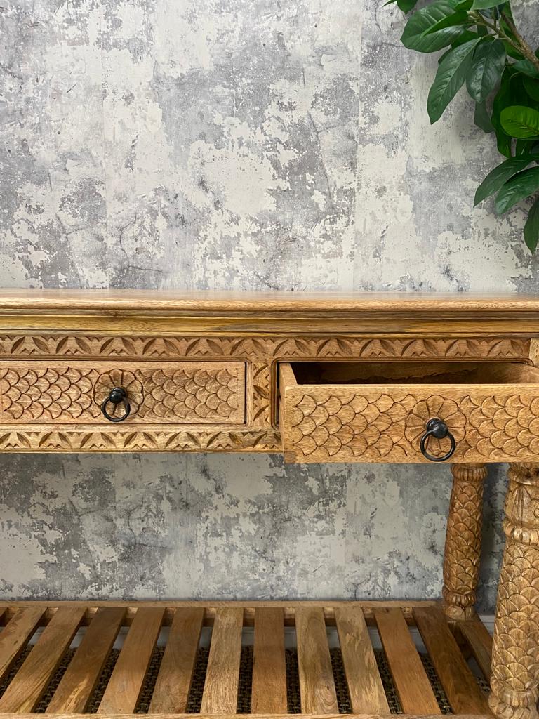 Carved Long Console - Lakkadhaara