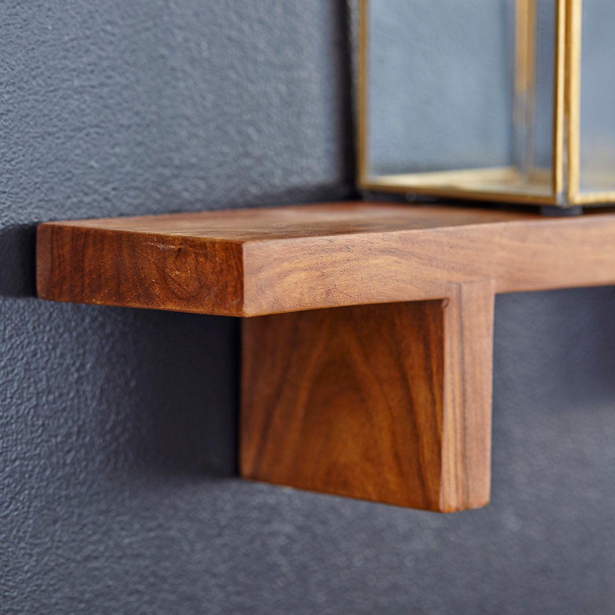 Damon Sheesham Wall Rack - Lakkadhaara