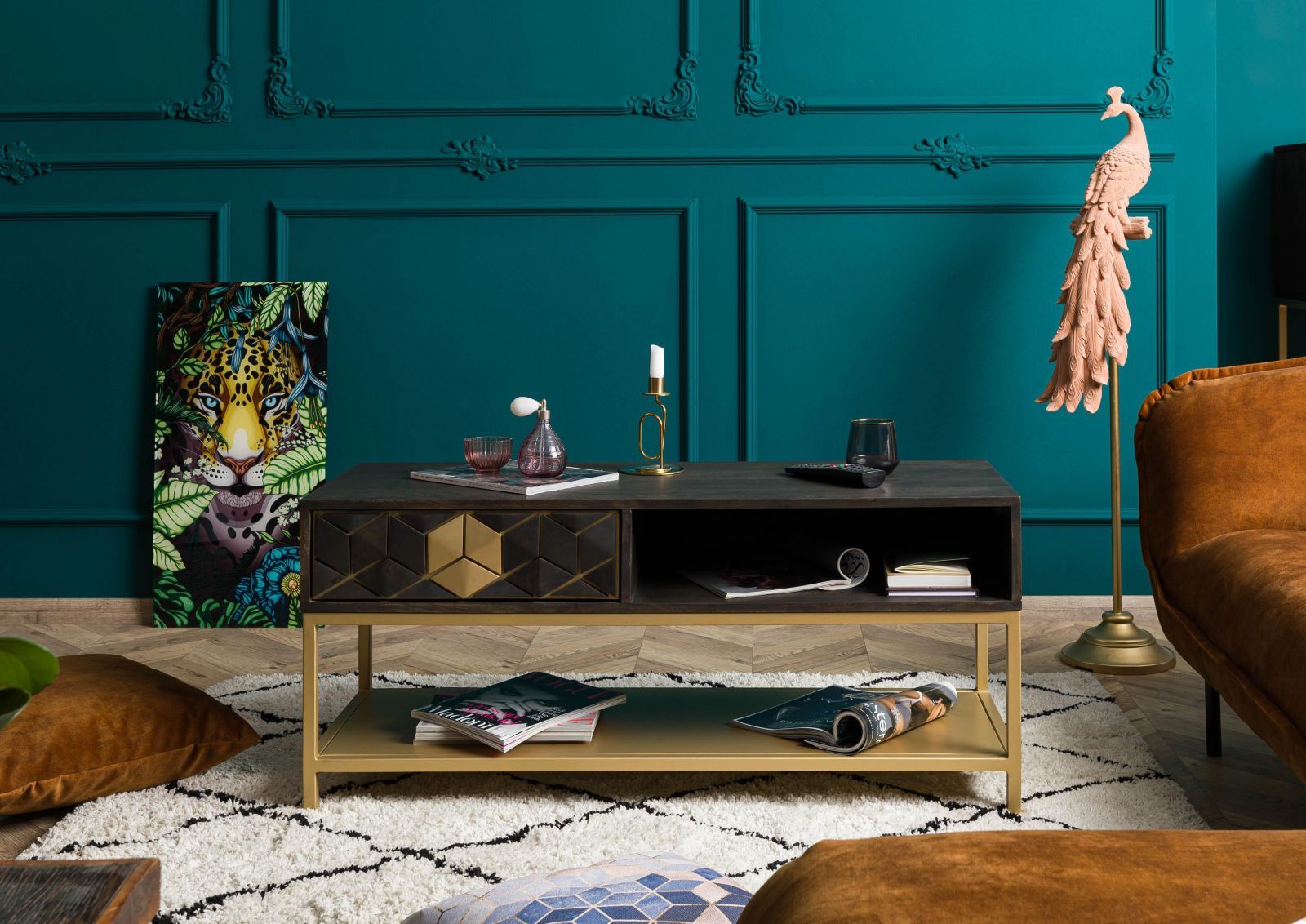 Diamond Coffee Table - Lakkadhaara