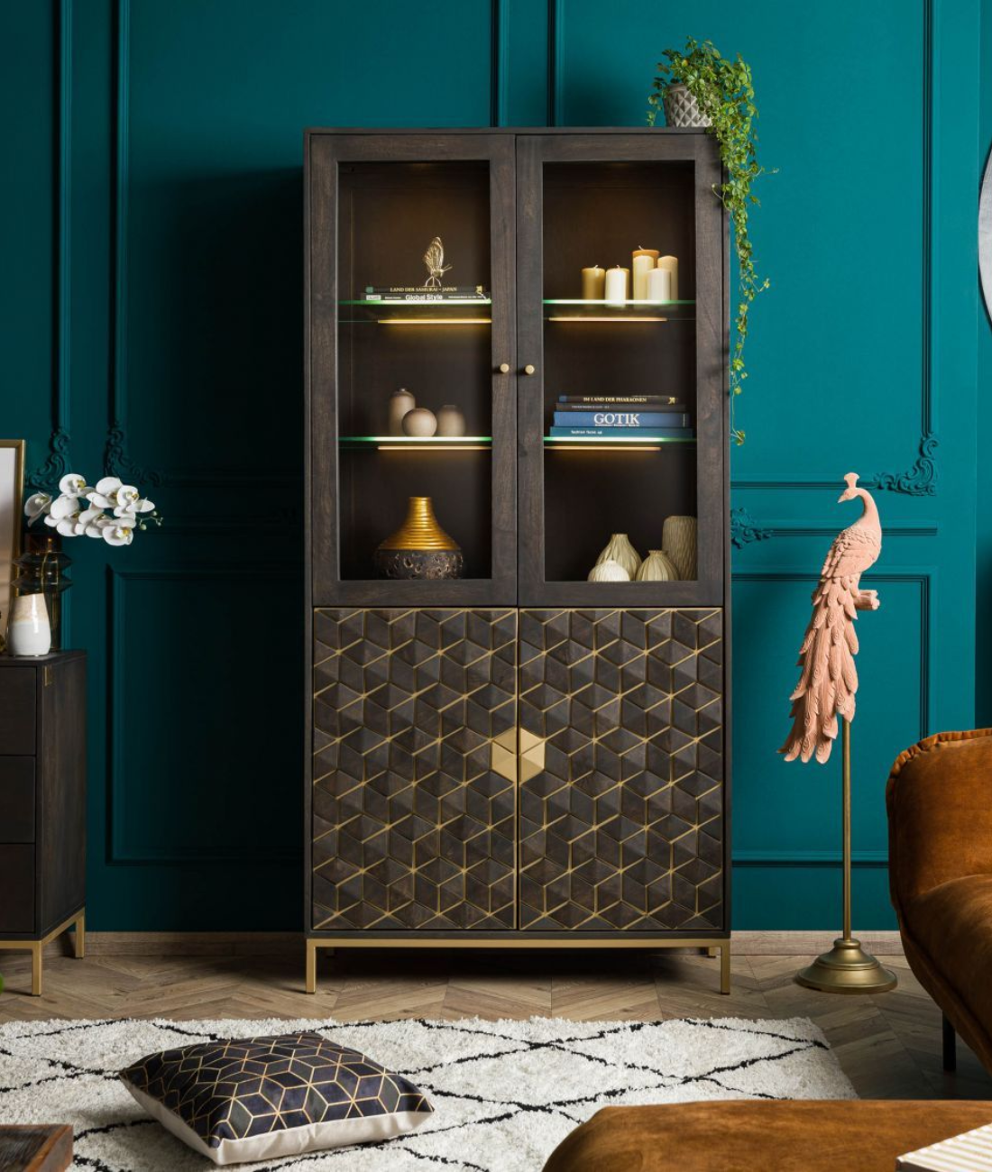 Diamond Cupboard - Lakkadhaara