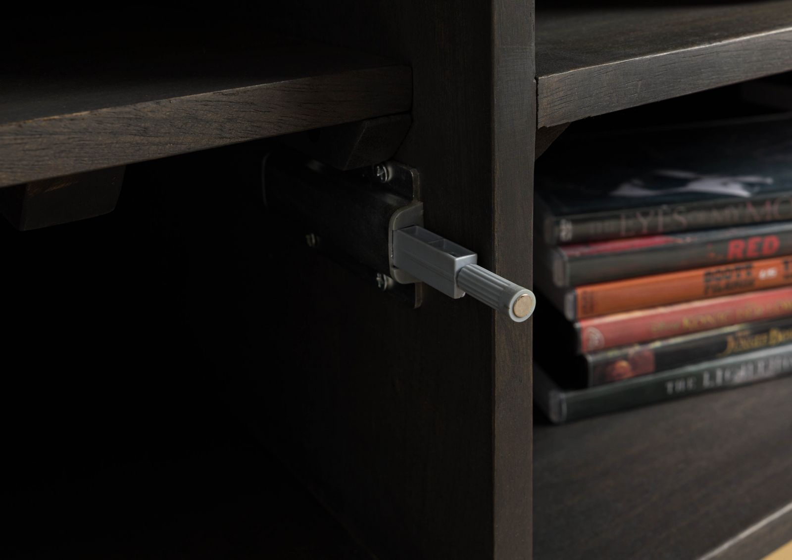 Diamond Tv Cabinet - Lakkadhaara