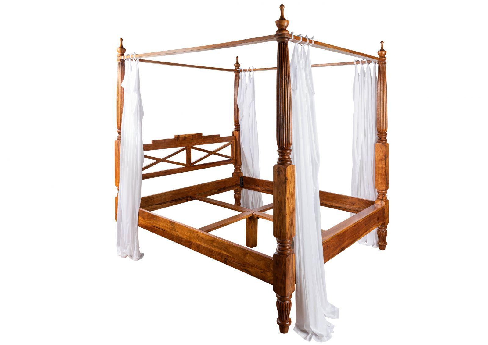 Eros Solid Wood Poster Bed - Lakkadhaara
