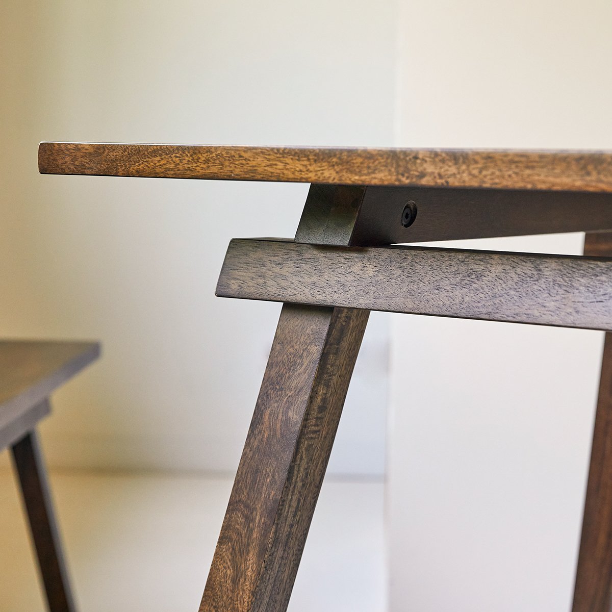 Pandora Solid Wood Dining Table - Lakkadhaara