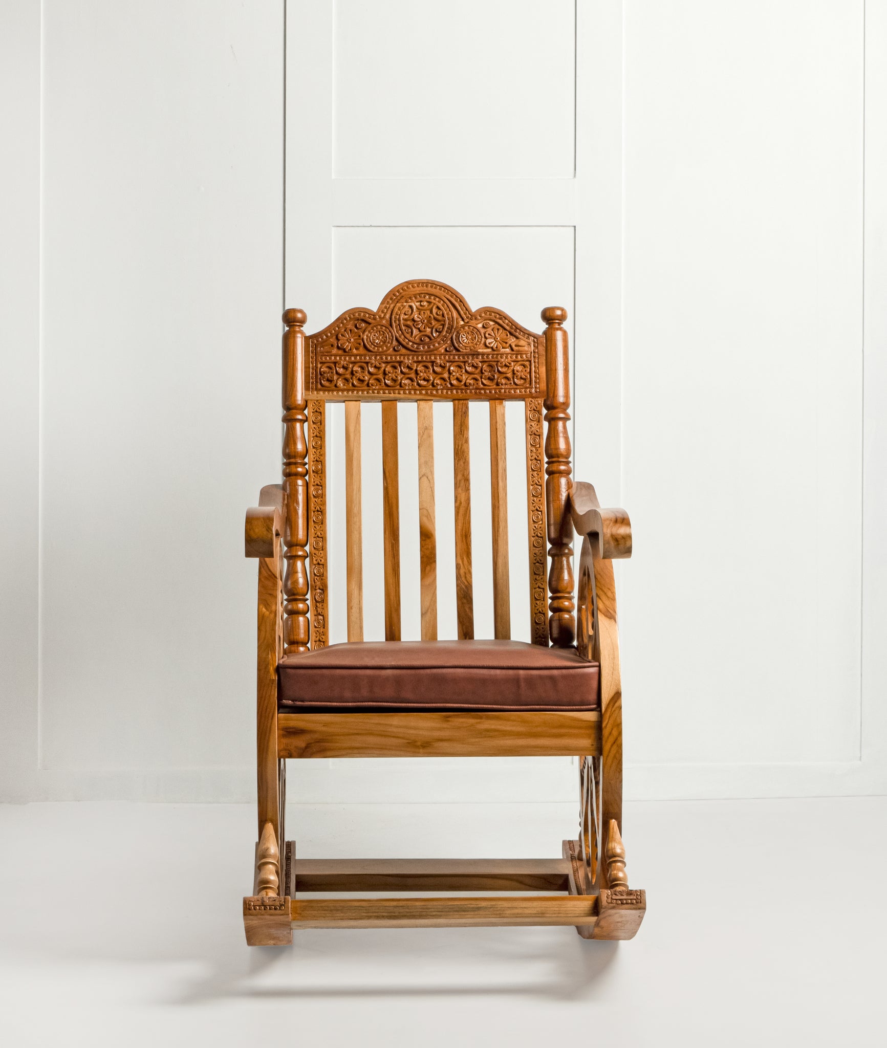 Rama Rocking Chair - Lakkadhaara