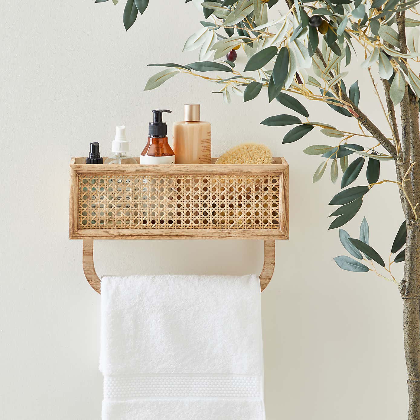 Rattan Towel Rail - Lakkadhaara