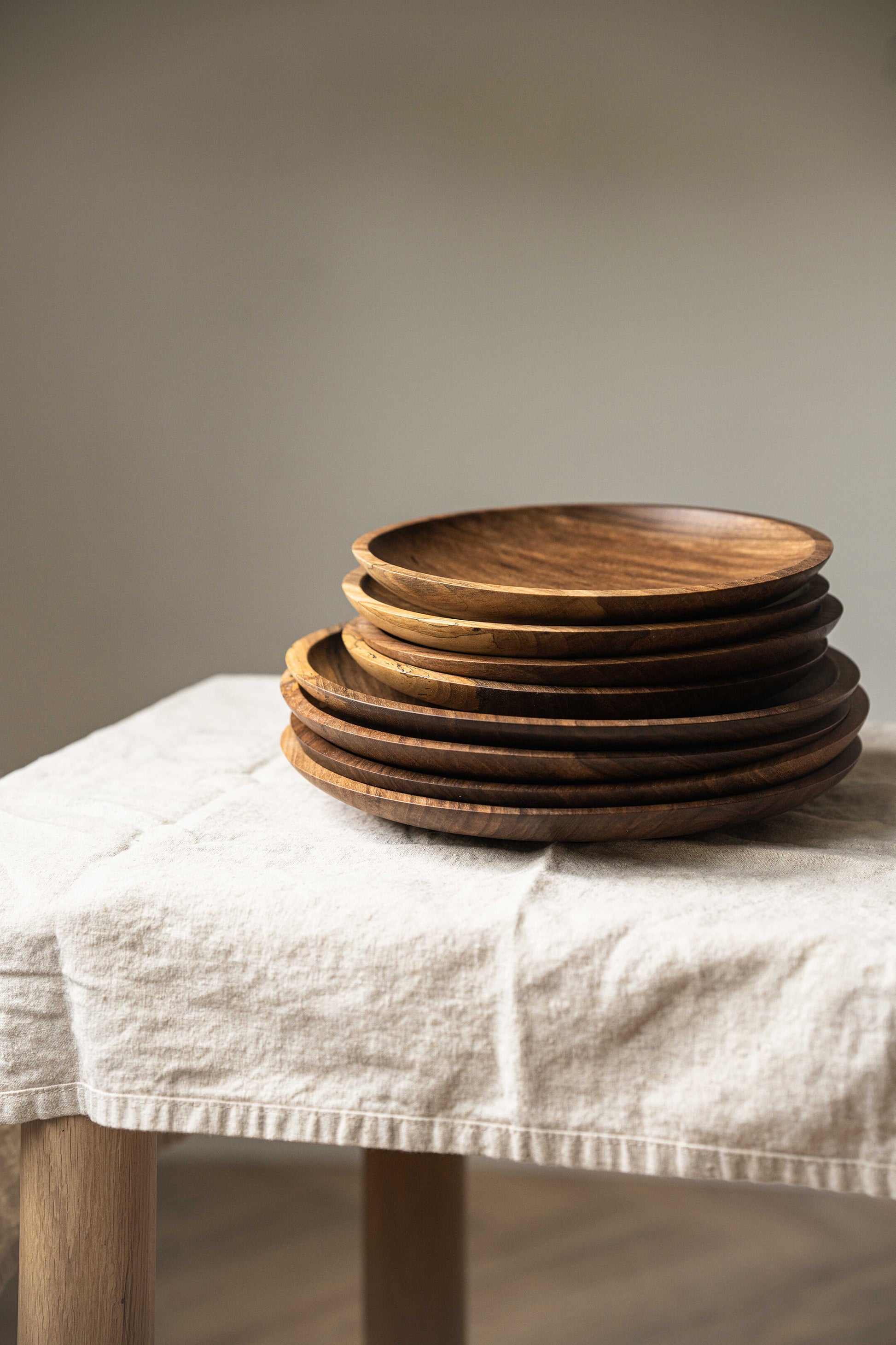 Tamaki Hand Carved Plate - Lakkadhaara
