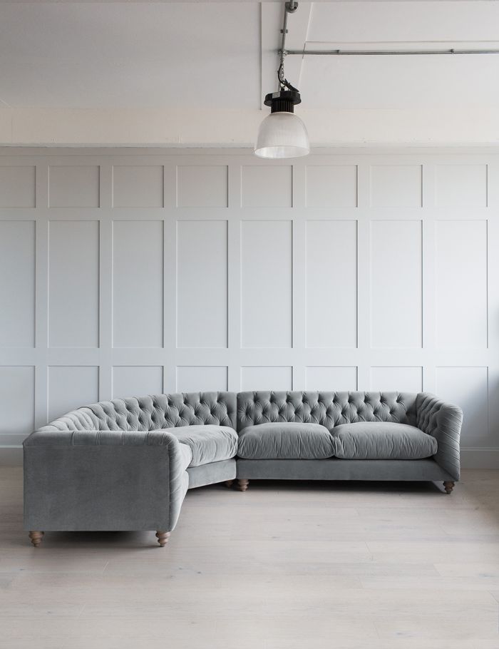 Theseus Chesterfield Corner Sofa - Lakkadhaara