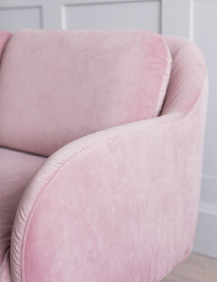 Urban Dew Sofa - Lakkadhaara
