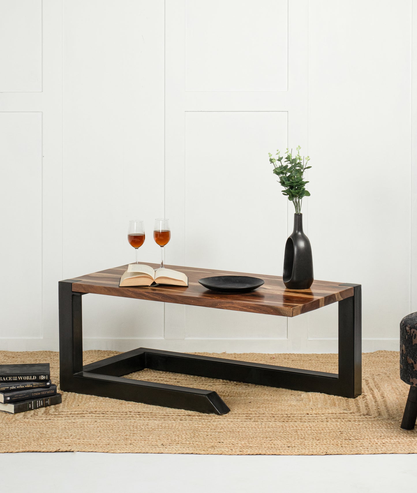 Meer Coffee Table