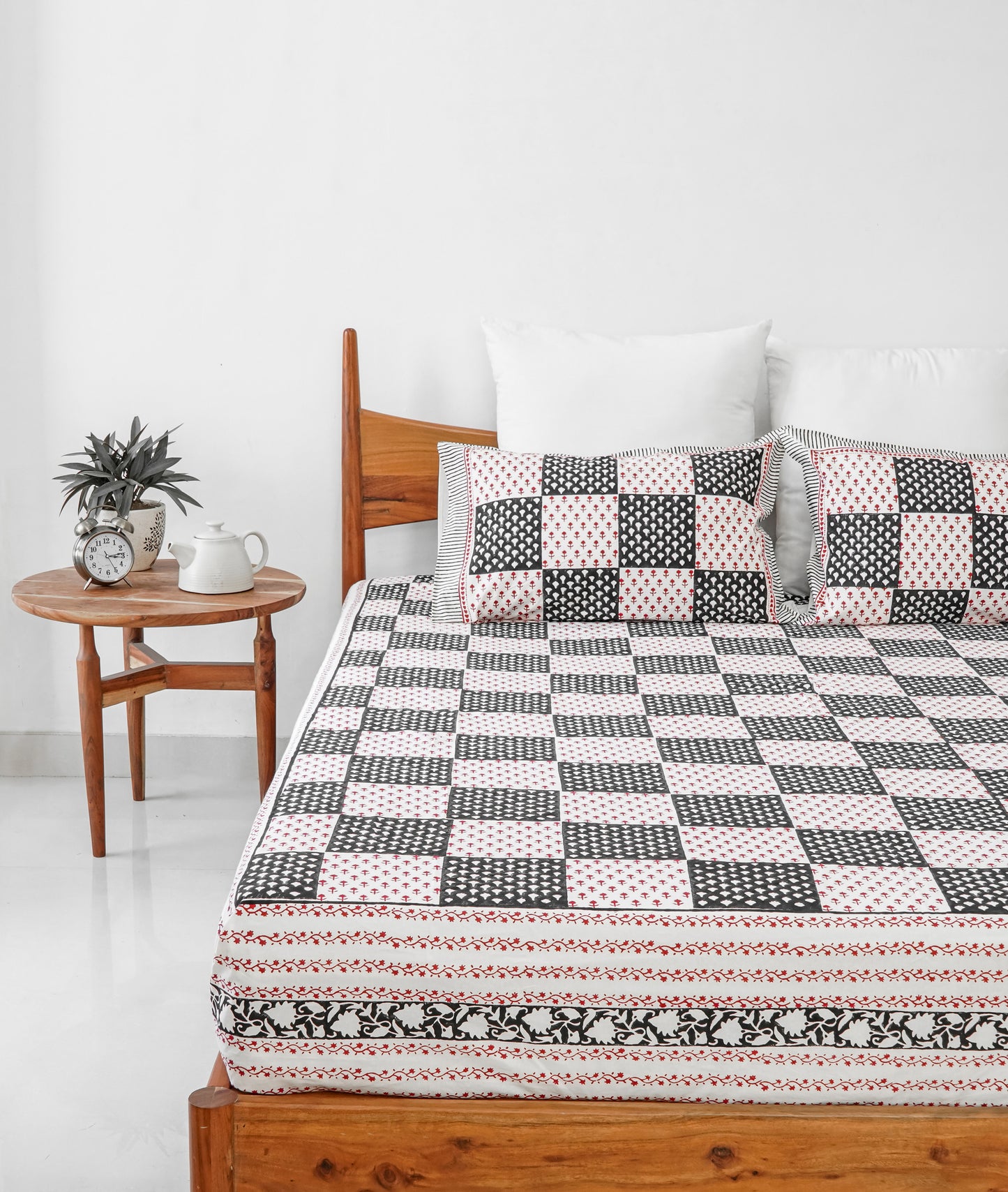 Nargis Hand Block Print Double Bedsheet
