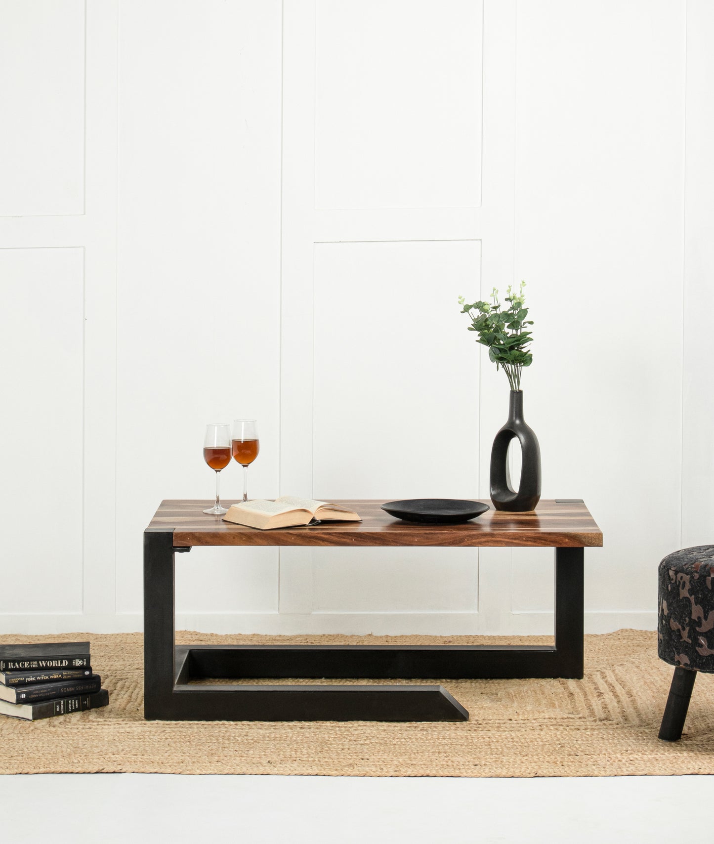Meer Coffee Table